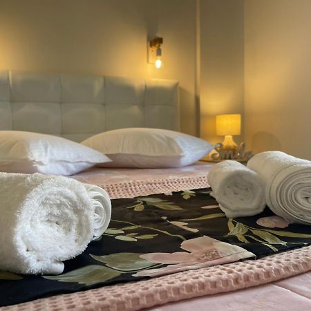 Agora Luxury Apartment 3 Λουτράκι Εξωτερικό φωτογραφία
